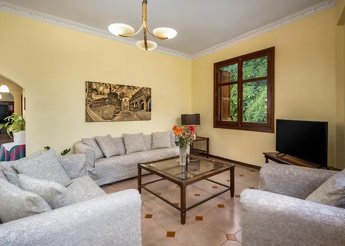 Apartment The Knights Courtyard Rhodes City